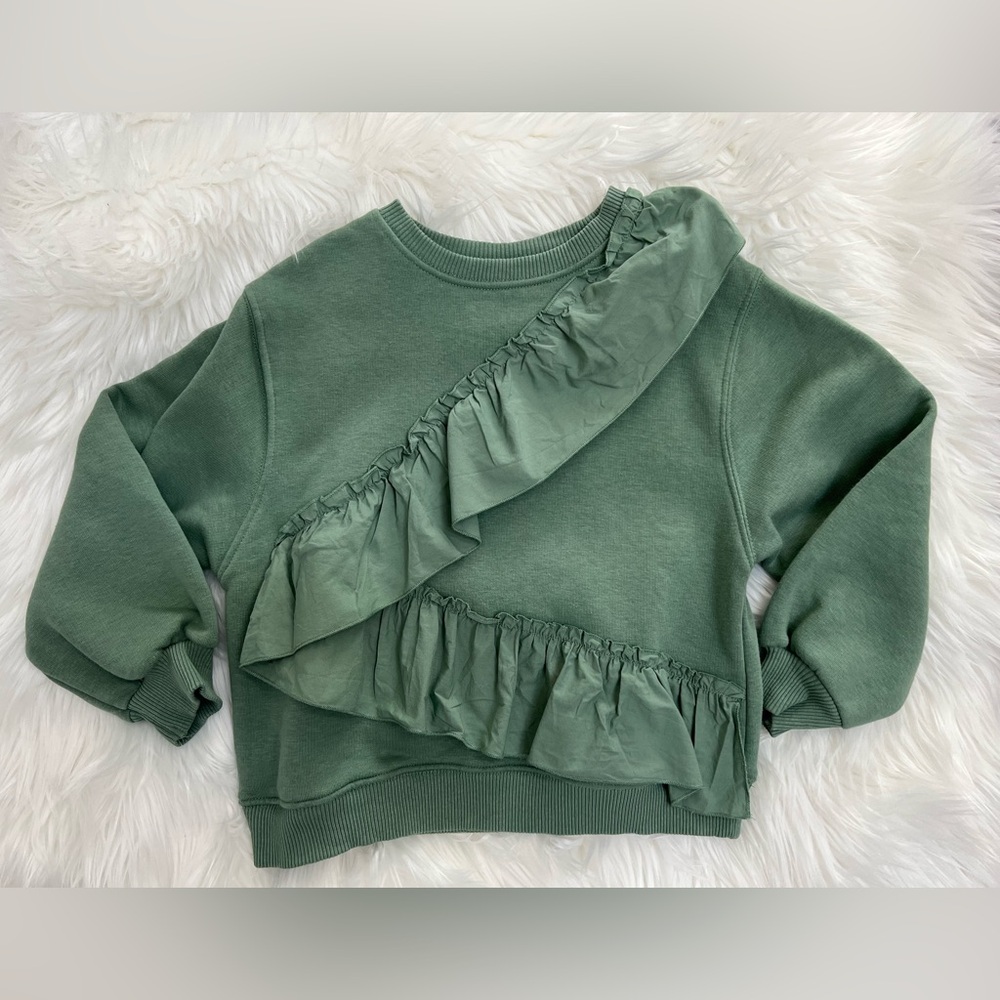 Zara Girls Green ruffle sweatshirt - size 7